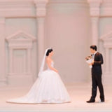 Maxbell 2Pcs 1/64 Miniature Figures Couples Small Tiny Painted Micro Landscape Decor Wedding
