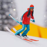 Maxbell 4Pcs 1/64 Scale Nordic Skiing Figure DIY Crafts for Doll House Decoration