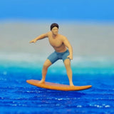 Maxbell 1/64 Miniature Surfing Figure Collectibles Layout Props Painted Beach Surfer Style A