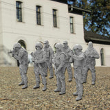 Maxbell 7Pcs 1/35 Scale Miniature Figures Unpainted for Hobby Friends Tabletop Games