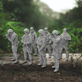 Maxbell 7Pcs 1/35 Scale Miniature Figures Unpainted for Hobby Friends Tabletop Games
