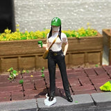 Maxbell 1:64 Scale People Figurine Resin Street People Figure for Miniature Projects green hat