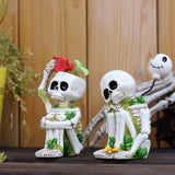 Maxbell 2 Pieces Miniature Skeleton Figurines Resin Crafts for Garden Indoor Outdoor