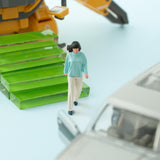 Maxbell Diorama 1/64 People Figurine Props Street People Figure for Desktop Ornament Style A