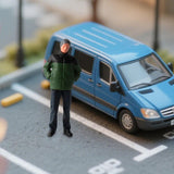 Maxbell Diorama 1/64 People Figurine Props Street People Figure for Desktop Ornament Style E