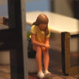 Maxbell Diorama 1/64 People Figurine Props Street People Figure for Desktop Ornament Style F