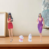 Maxbell 2Pcs 1/64 Diorama Feamle Figure with 2 Dog Layout Realistic Miniature People A