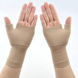 Maxbell Maxbell Pair Of Compression Gloves Pain Ache Stiffness Reliever Black XL