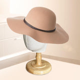 Mannequin Head Tabletop Hats Display Hat Display Rack for Salon Malls Retail wood