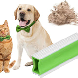 Maxbell Pet Hair Remover Compact Cat Dog Hair Remover for Car Interiors Rugs Couches 25cmx7cmx2.8cm Green