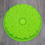 Maxbell Silicone Heritage  Cake Bake Pan Swirled Plate with Sunflower Cake Mold