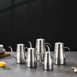 Maxbell Oil Pot Comfortable Handle Multiuse Container for Camping Restaurant Kitchen 1400ml