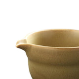 Maxbell Traditional Matcha Bowl with Pouring Spout for Tea Room Restaurant Beginners Beige