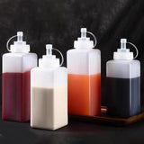 Maxbell Condiment Squeeze Bottle Ketchup Honey Bottles for Kitchen Restaurants Salad 600ml