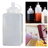 Maxbell Condiment Squeeze Bottle Ketchup Honey Bottles for Kitchen Restaurants Salad 600ml