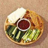 Maxbell Divided Wood Serving Tray Round Appetizer Tray for Fruit Brunch Plate Cheese