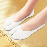 Maxbell 2xWomen 2 Toe Flip Flop Socks Women No Show Toe Socks for Loafer Shoes Sneaker White