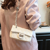 Maxbell Women PU Leather Shoulder Bag Armpit Bag Chic Purse for Vacation Work Travel White