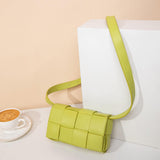 Maxbell Mini Woven Crossbody Bag Fashion Handbag with Adjustable Belt Shoulder Purse