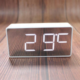 Maxbell Led Digital Alarm Clock USB Port/Battery Operated Alarm Clocks Bedside White