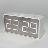 Maxbell Led Digital Alarm Clock USB Port/Battery Operated Alarm Clocks Bedside White