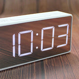 Maxbell Led Digital Alarm Clock USB Port/Battery Operated Alarm Clocks Bedside White