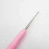 Maxbell 2 Pieces Plastic Grip Handle Metal Crochet Hook for Hand Sewing