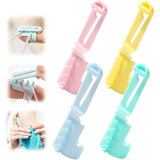 Maxbell 4 Pieces Yarn Guides Beginners Portable DIY Crafting Projects Finger Holders