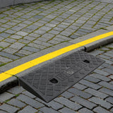 Maxbell Curb Ramp AntiSlip Easy to Use Roadside Slope Pad for Trailers Driveway Cars Black 50cmx22cmx5cm