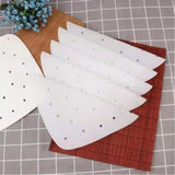 Maxbell 4xAir Fryer Lining Paper 100 Pack Perforated Parchment Steam Paper Square 18cm