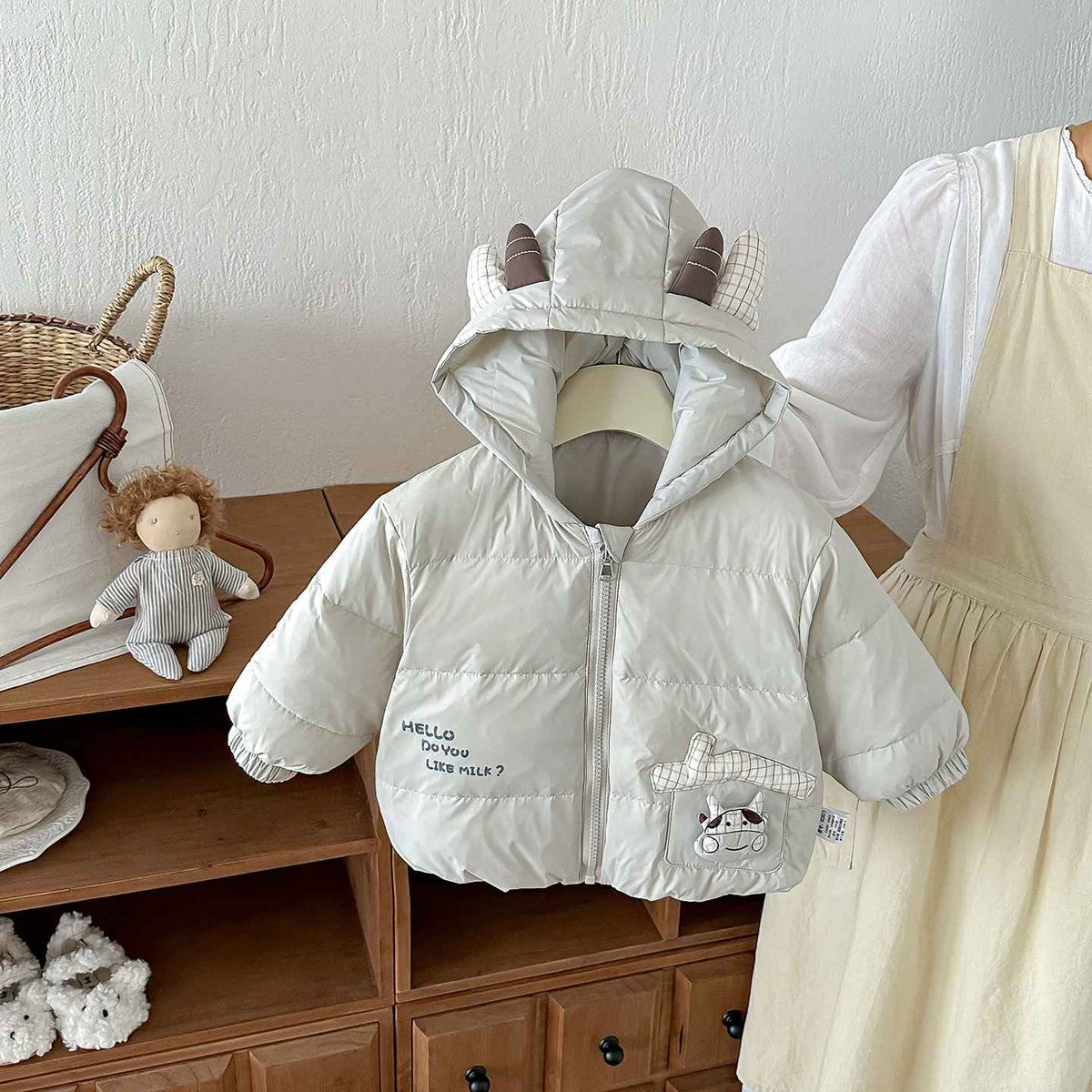 Children's Short Down Jacket With A Calf Design