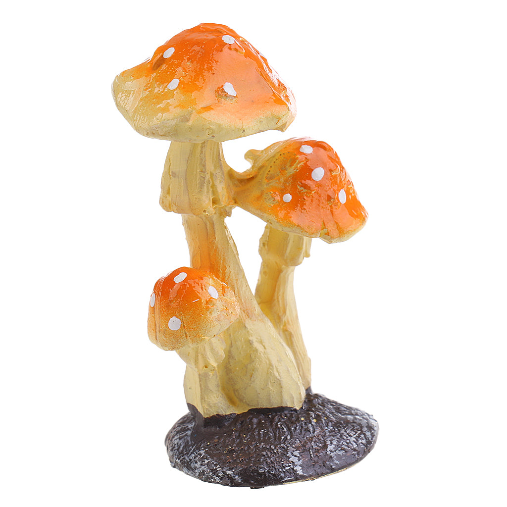Maxbell Mini Mushroom Sculpture Statues Lawn for Outdoor Garden Terrarium Moss Decor