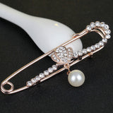 Maxbell Large Gold Plated Metal Kilt Scarf Brooch Safety Rhinestone Pearl Brooch Pin