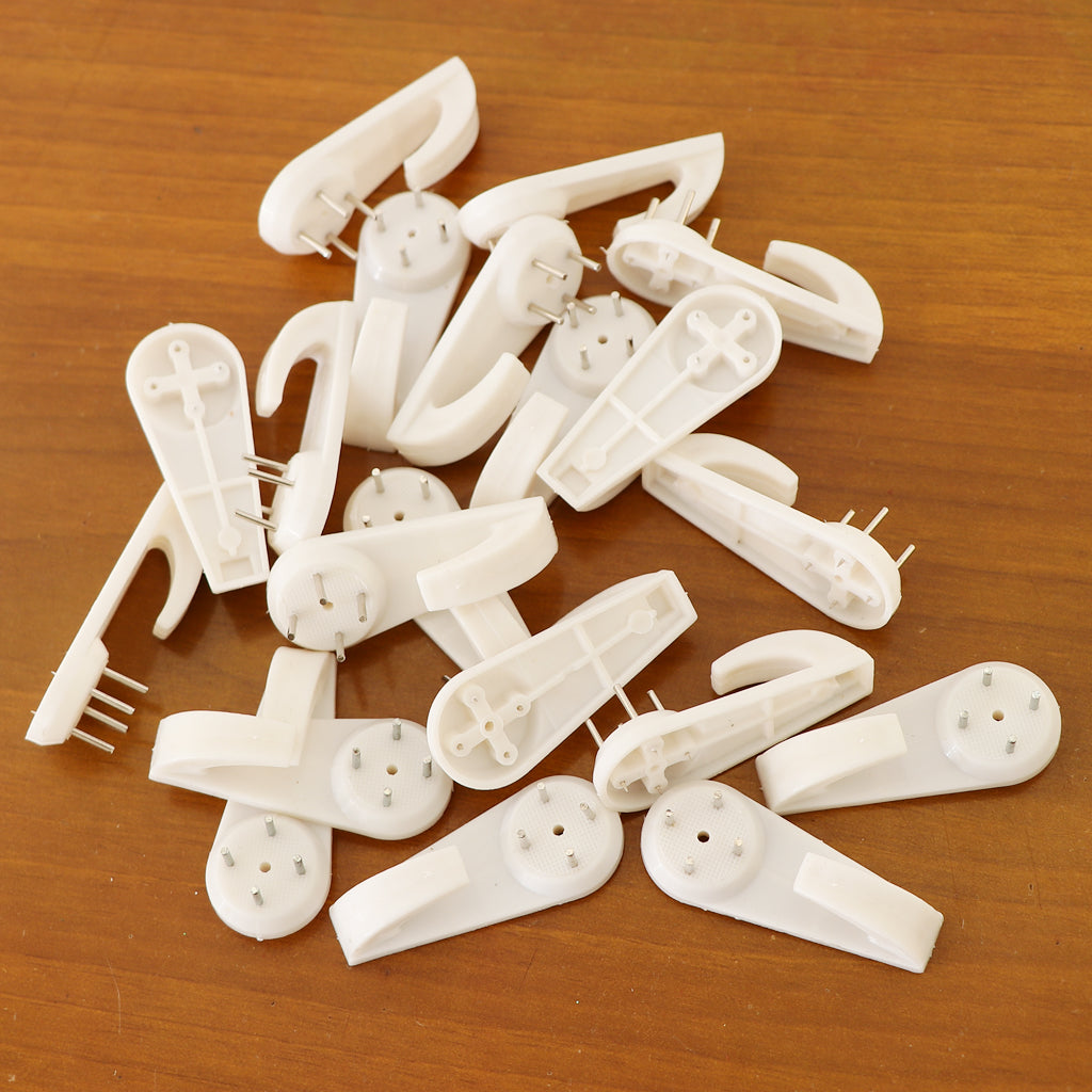 Maxbell Plastic Hard Wall Picture Frame Hooks Hangers 4-Pin Pack of 20 XL White
