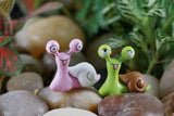 Maxbell 10pcs Miniature Dollhouse Bonsai Fairy Garden Landscape Couples Snails Decor