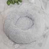 Maxbell Donut Cat Bed Faux Fur Dog Bed Indoor Round Pet Bed Cushion Light Gray M