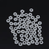 Maxbell 100pcs Silver Daisy Flower Spacer Beads 4mm