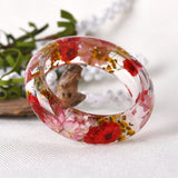 Maxbell 2Pcs Women Clear Lucite Bangle Daisy Dried Flower Pressed Incased Bracelet