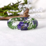 Maxbell 2Pcs Women Clear Lucite Bangle Daisy Dried Flower Pressed Incased Bracelet