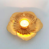 Maxbell Iron Leaf Model Candle Holder Candlestick Plate Statue for Desktop Wedding A
