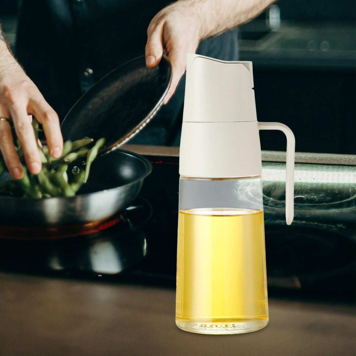 Maxbell 600ml Oil Bottle Automatic Open and Close Lid for Soy Sauce Syrup Light Gray