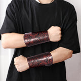 Maxbell Medieval Arm Armor Cuff Wrist Guard Quake Pattern PU Leather for Cosplay Brown