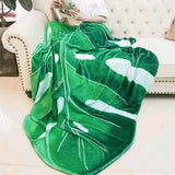 Maxbell Comfortable Leaf Shape Blanket Flannel Throw Blanket for Sofa 100cmx150cm
