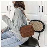 Maxbell Casual Plush Shoulder Bag Winter with Zipper Closure for Dating Daily Use Brown