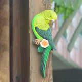 Maxbell Realistic Miniature Birds Tree Peeker Decor Statue for Outdoor Patio