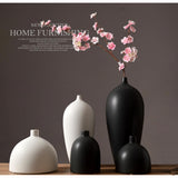 Max Nordic Style handmade Decorative Ceramic Flower Vase Tabletop Vases Black
