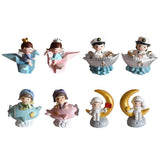 Max Couple Resin Astronaut Ornament for Party Cake Decor