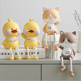 Max Creative Resin Hanging Foot Ornament Desktop Figurine Cat