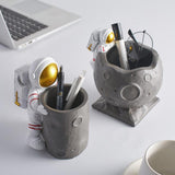 Resin Astronaut Statues Pen Holder Pencil Cup Desktop Figurine Gift Bowl