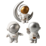 Astronaut Statue Figurine Sculpture Desktop Home Decor Hug